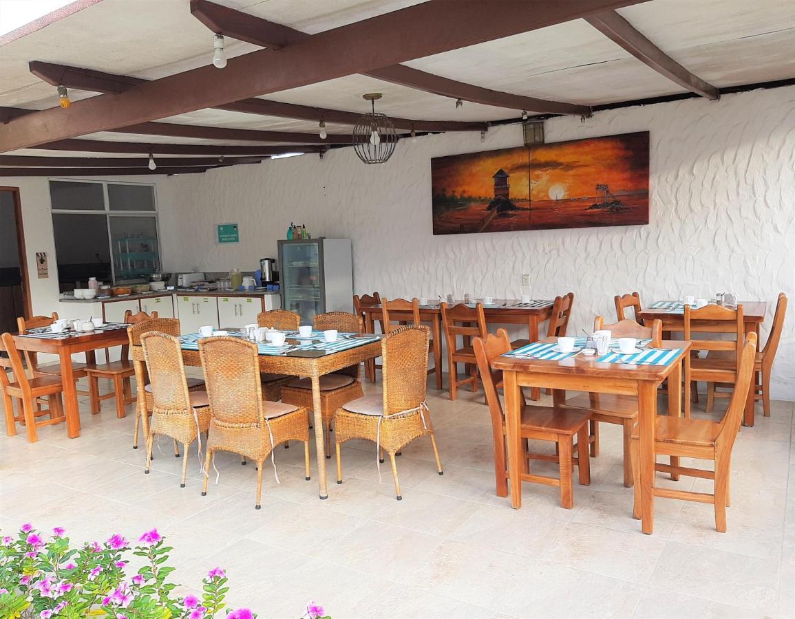 פורטו וילאמיל Hotel Coral Blanco With High Speed Internet Starlink And Galapagos Tour Operator מראה חיצוני תמונה