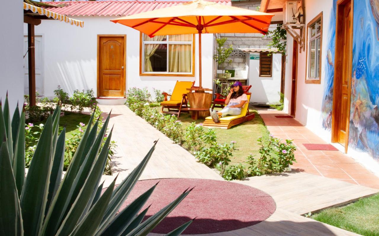 פורטו וילאמיל Hotel Coral Blanco With High Speed Internet Starlink And Galapagos Tour Operator מראה חיצוני תמונה