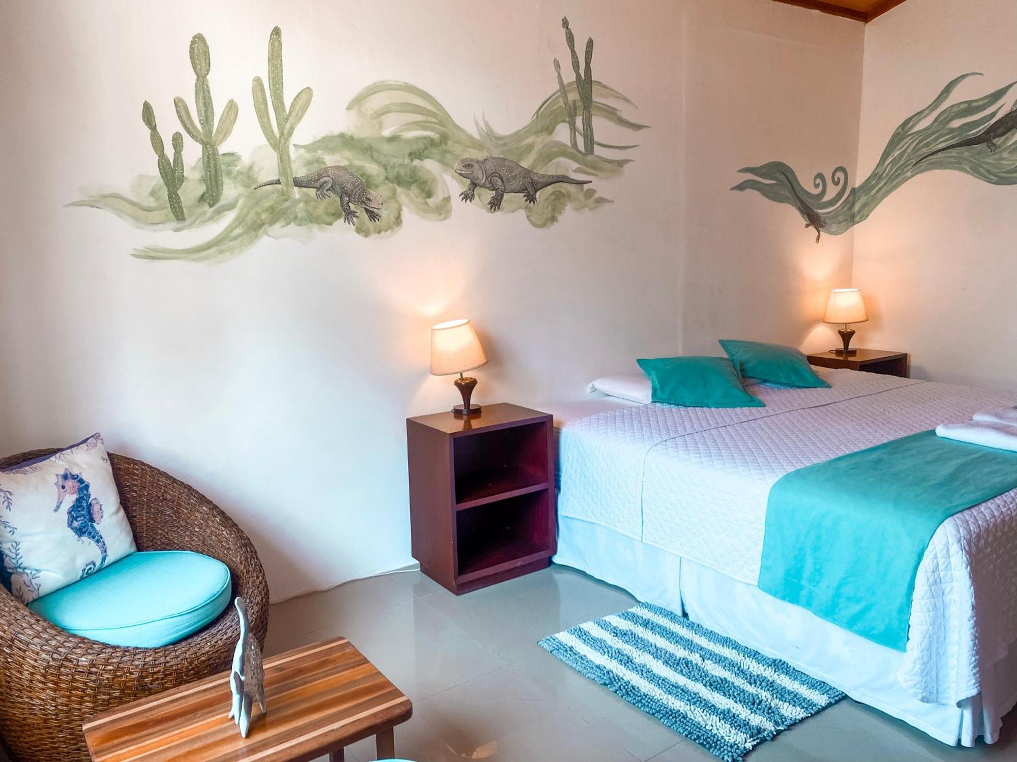 פורטו וילאמיל Hotel Coral Blanco With High Speed Internet Starlink And Galapagos Tour Operator מראה חיצוני תמונה
